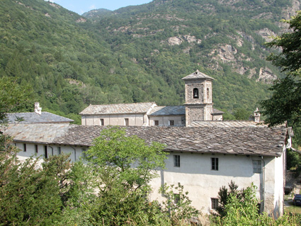 L'abbazia nel contesto naturale