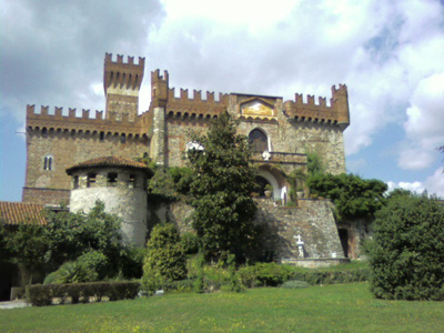 Il castello rimaneggiato da D'Andrade